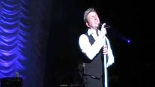 Johnny Reid..." What Use To Be " / Dance With Me Tour