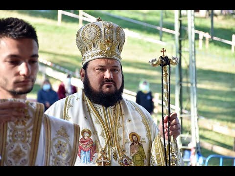 Petroniu cere viață de magnat