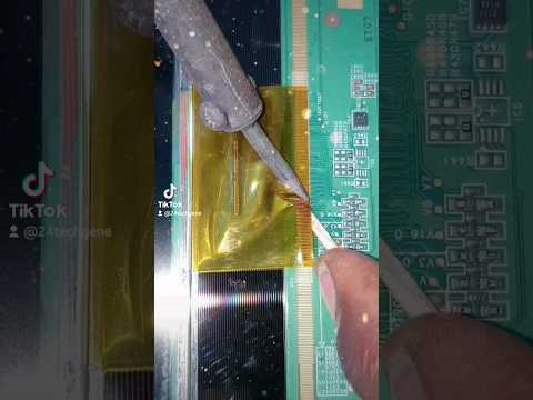 SMART WAY TO DETACH LED LCD TV DRIVERS #panelrepair #microsoldering #electronics