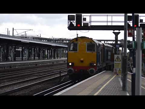DRS 20's on Dungeness flask 20305 & 20309 6M95 to Crewe Siding pass Ashford 29/05/2015