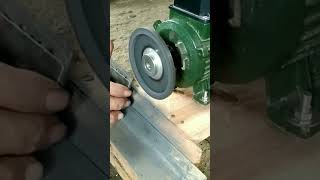 Download lagu cara asah pisau planer #shorts mp3 Download lagu cara asah pisau planer #shorts mp3