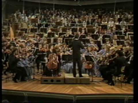 Natalia Gutman performs Schumann cello concerto pt. 1
