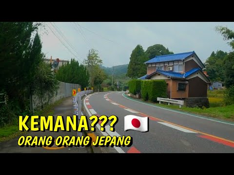 TOO QUIET NO MATTER WHETHER IT'S MORNING, AFTERNOON OR NIGHT, VILLAGES IN JAPAN ARE ALWAYS QUIET