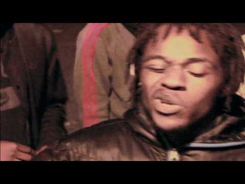 Mini Sparks Message to the pranks *EXCLUSIVE* HD