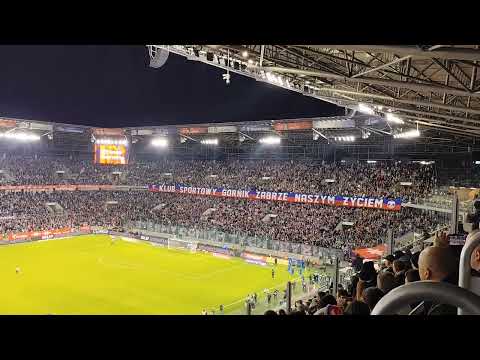 Górnik Zabrze - Legia Warszawa 05.10.25. Wymiana uprzejmości przed meczem