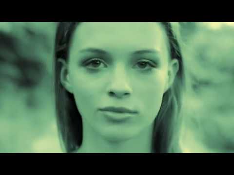 BACTERYAZZ - Wiadomość w butelce feat. Jola (official video)