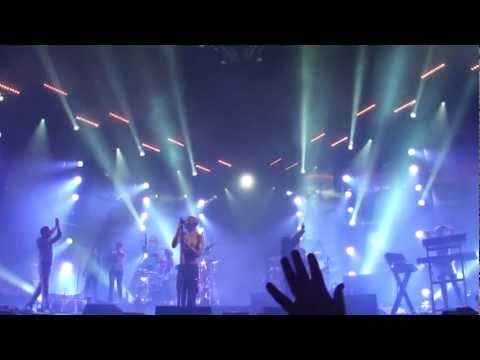 Faithless - We Come One 1 [HD + HQ] Live 26 11 2010 Ahoy Rotterdam Netherlands
