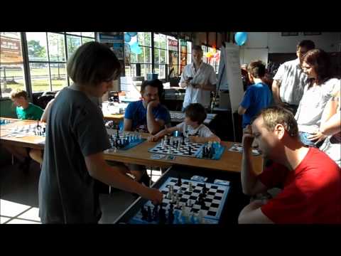 Raindropchess simultaan op Zuiderspel