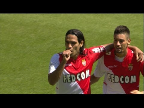 2nd goal for Radamel FALCAO (18' pen) - AS Monaco FC - Montpellier Hérault SC (4-1) - 2013/2014