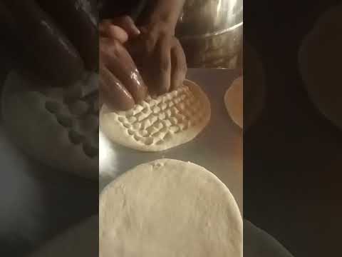 how to make a roghni naan #short #chefwaqasstudio  subscribe my YouTube channel please