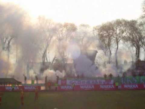 Radomiak Radom - Jagiellonia Białystok. Oprawa kibiców zielonych.