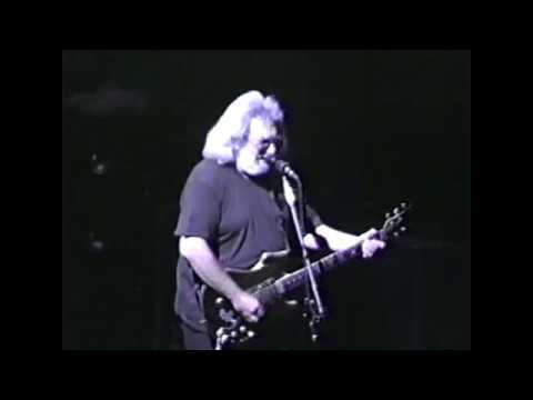 Jerry Garcia Band performs a beautiful "Dear Prudence" 11/13/91 Worcester, MA
