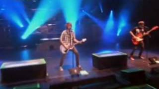 All Time Low - Lost In Stereo (OFFICIAL MUSIC VIDEO) + LYRICS