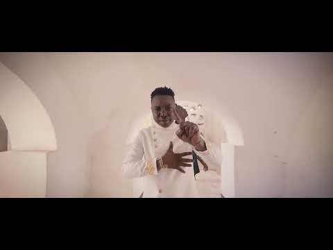Duden j feat Alif Naaba - Le noir en couleur (Clip officiel)