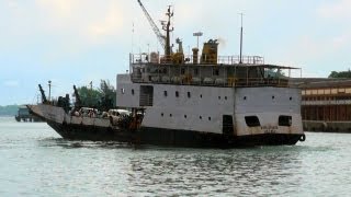 Boat safari from Ross Island