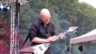 Wishbone Ash - Throw Down the Sword [Satsop River Rock Festival 2010]