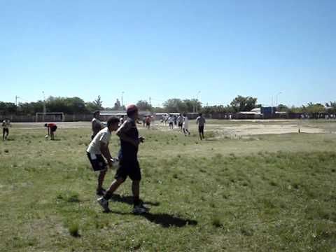 El equipo del Club Guiraldes sigue con los entrenamientos.