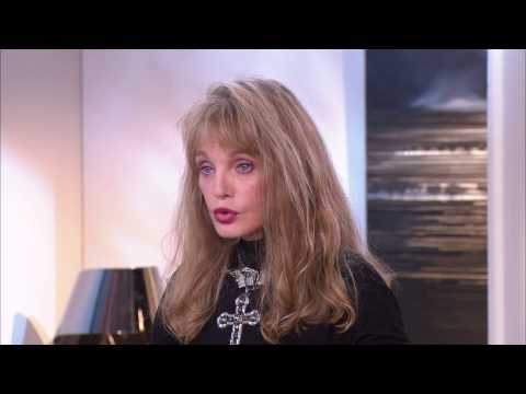 Arielle DOMBASLE contre la souffrance des animaux dans les abattoirs - Thé ou Café - 13/11/2016