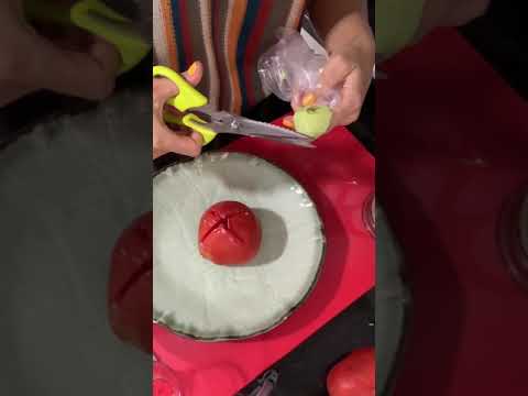 Tomate relleno