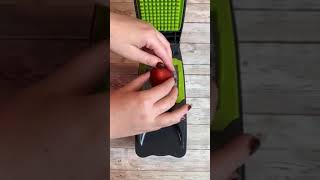 Amazon kitchen gadget! Food & veggie chopper!🍓 #shorts #amazonhome #amazonkitchen