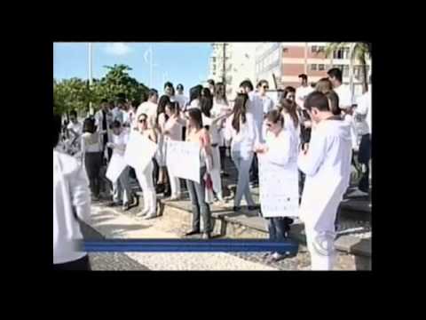 RBS Notícias - Protesto Revalida, Sim - 25.05.2013