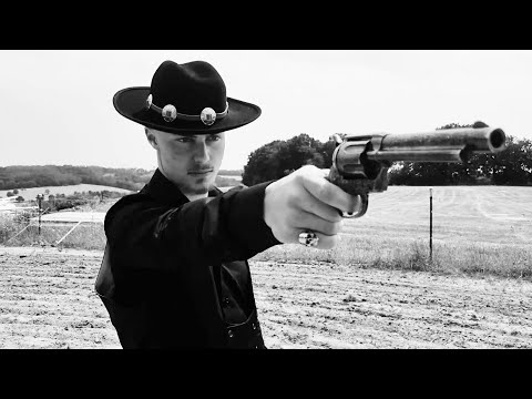 Mark Leonard - Senior Altitudo (Official Video)