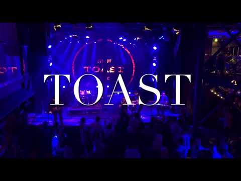 Toast live 90's dance medley
