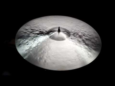 19 Crash/Ride, 1582g - Handcrafted cymbals by Craig Lauritsen