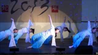 Download lagu Cresent Spring, 月牙泉 - With FrolicLassie Liz and Lulu mp3