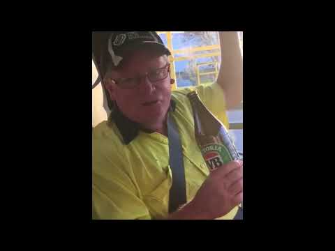 VB LONG NECK FOR BREAKFAST (Victoria Bitter Commercial 2018) [OFFICIAL]