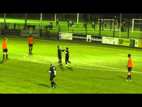 19 dec 2011 VV De Meern C2 - VV De Meern D1 vr 4-3, Doelpunt D1