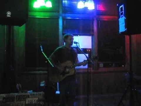Mike singing Copperline by James Taylor