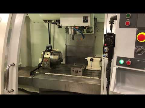 Вертикальный фрезерный трехосевой обрабатывающий центр с ЧПУ LITZ CV-1000A - Видео c Youtube №1
