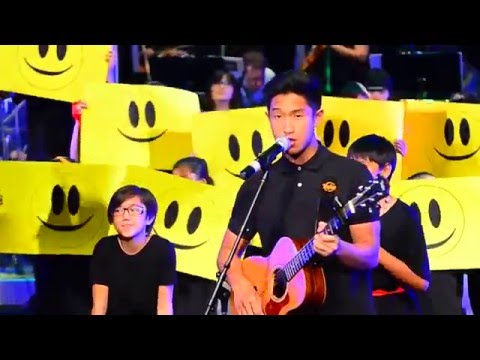 Senyum HD Orchestral Version (Showcase 2015)