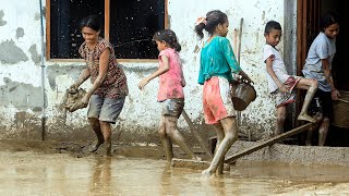 video: At least 160 dead after cyclone strikes East Timor and Indonesia