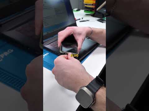 Penetrating Samsung's Knox.... #Shorts