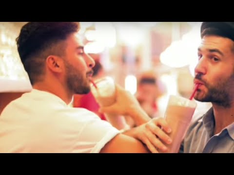 Duck Sauce / Barbra Streisand ( Dani B. Vs Emmek & Simon F. Bootleg ) • Video