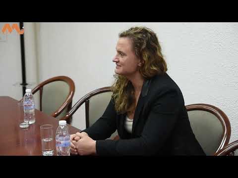 Златното момиче на панагюрския и българския спорт Мария Оряшкова посети „Асарел Медет“