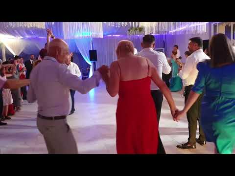 Formația Cromatic Bârlad-Are tata un băiat- 📞0742490471