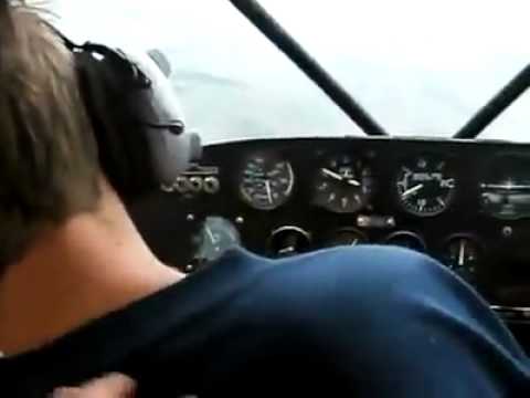 Pilot 'sleep' prank when flying plane!