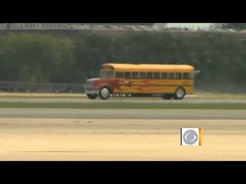 Jet-powered school bus goes 320mph