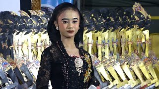 Download lagu SINDEN CILIK BERPRESTASI DARI BLORA SIAPAKAH DIA....??? mp3