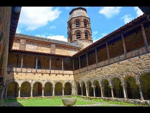 L'abbaye Saint André de Lavaudieu - Haute Loire - Région Auvergne Rhône Alpes - França