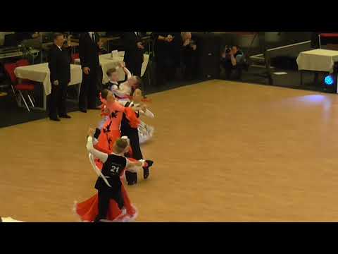 025 Dominik Veverka - Aneta Zymová /MČR STT 2018/ Třinec/ Junior I./ 2.kolo/ Quickstep