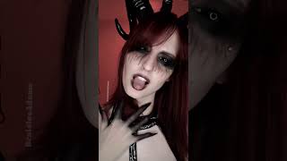 Download lagu This is the succubs theme song ... #succubus #succubuscosplay #succubuscostume #succubusmakeup #blac mp3
