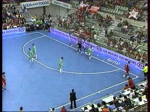 Futsal: SemiFinal Champions   El Pozo vs Interviu Boomerang  26.04.07