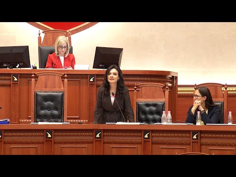 Plas debati në Kuvend, Spiropali-Berishës: O beterr i komunikimit, populli të flaku siç e meriton – Abc News