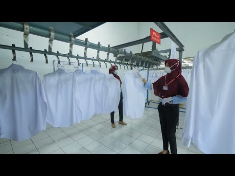 How it’s made, Process of making shirts at UNIQLO factory