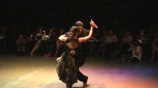 Donato Juarez y Carolina del Rivero a Catania il 18-06-2010 (01)