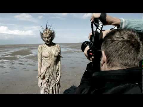 HUNGER TV: DANI SMITH - DEFINING BEAUTY